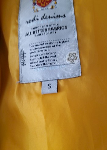 Sarı Kadın Düğmeli Şişme Yelek - Görsel 6