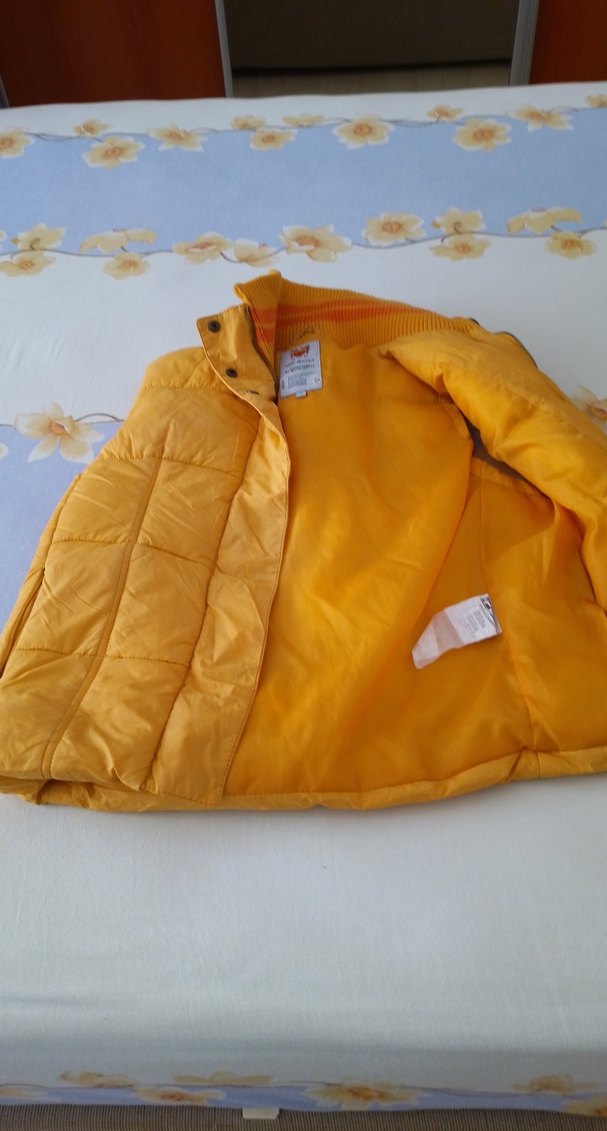 Sarı Kadın Düğmeli Şişme Yelek - Görsel 4