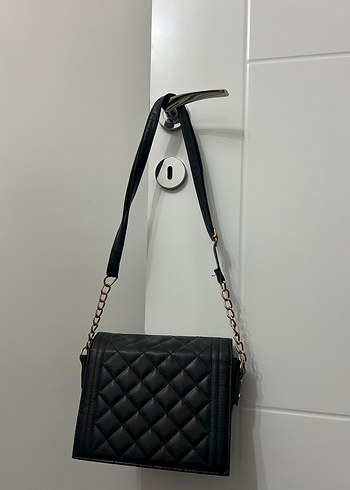 Siyah Deri Kadın Çanta Tokalı - Görsel 2