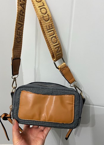 Kadın Gri Deri Çapraz Askılı Çanta - Görsel 4