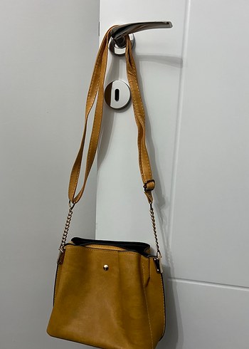 Sarı Süet Tokalı Kadın Çanta - Görsel 2