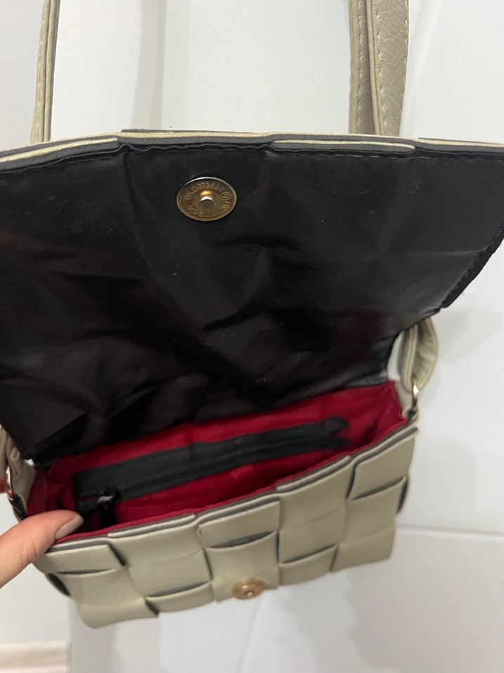 Gri Deri Kare Desenli Kadın Çanta - Görsel 3