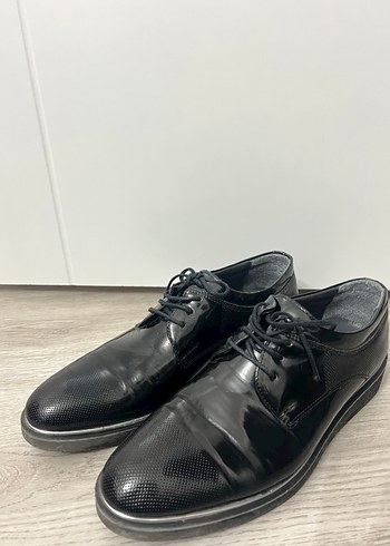 Siyah Yılan Derisi Desenli Erkek Klasik Ayakkabı - Görsel 3