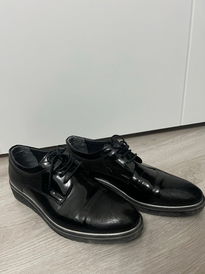 Siyah Yılan Derisi Desenli Erkek Klasik Ayakkabı - Görsel 2