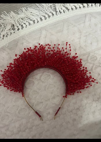 Kırmızı Boncuklu Avant-Garde Saç Aksesuarı - Görsel 2