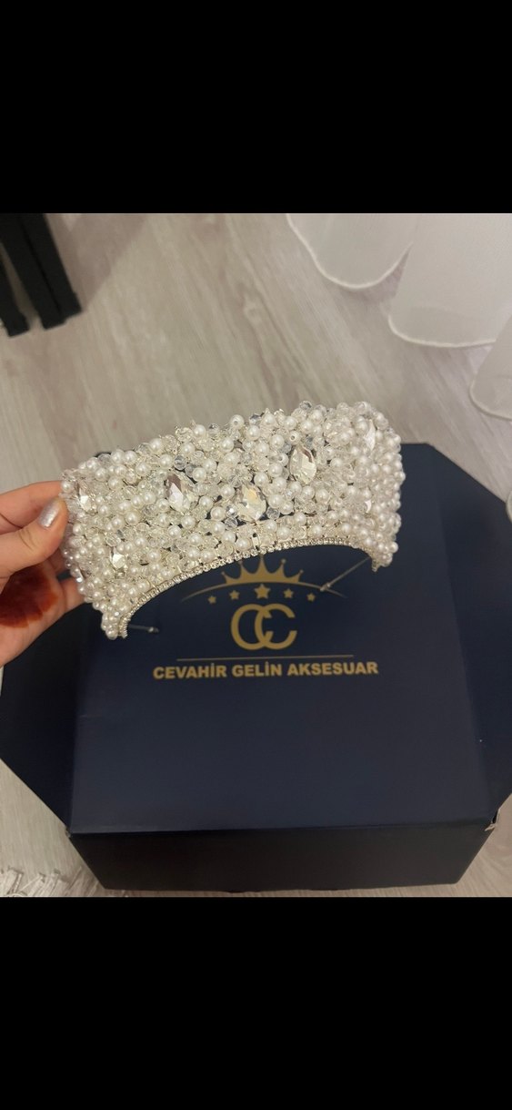 İnci ve Taş İşlemeli Beyaz Gelin Tacı - Görsel 2