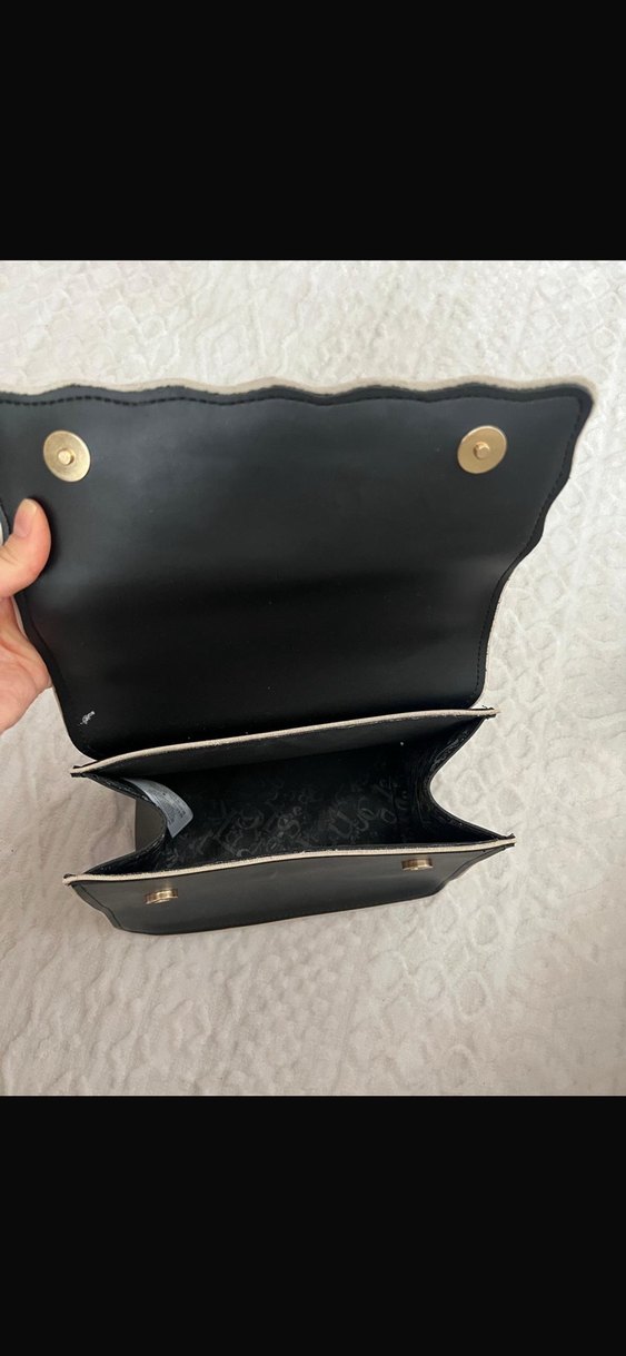 Siyah Deri Tokalı Parisian Kadın Çantası - Görsel 5