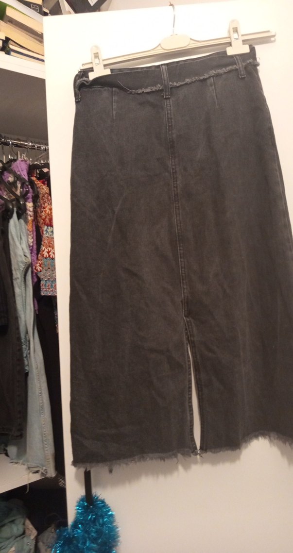 Nakışlı Siyah Uzun Kot Etek - Görsel 3