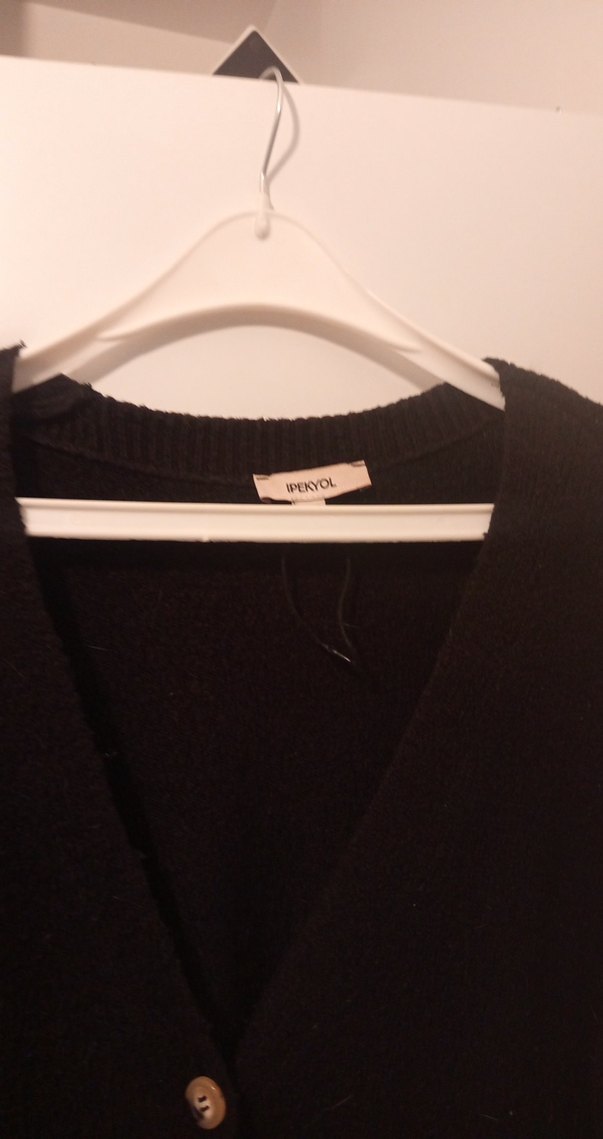 Düğmeli Siyah Midi Kadın Hırka - Görsel 2