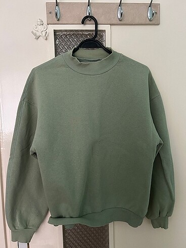 yeşil sweatshirt