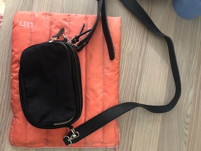 Stradivarius stradivarius siyah çanta