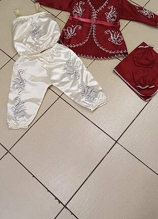 6 ay kına kıyafeti 