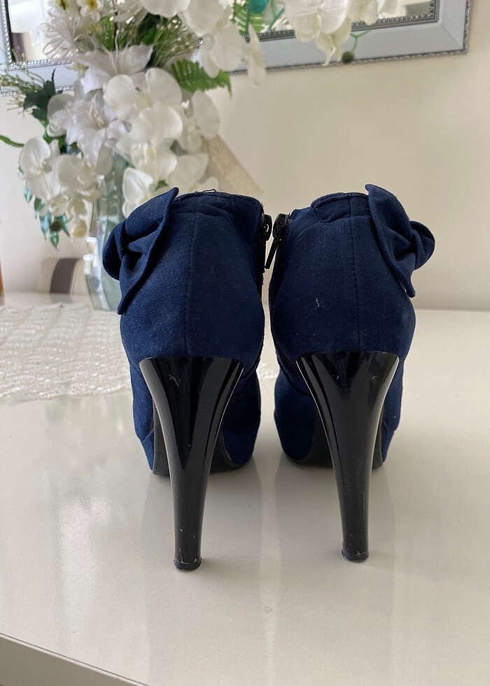 Topuklu ayakkabı - Görsel 4