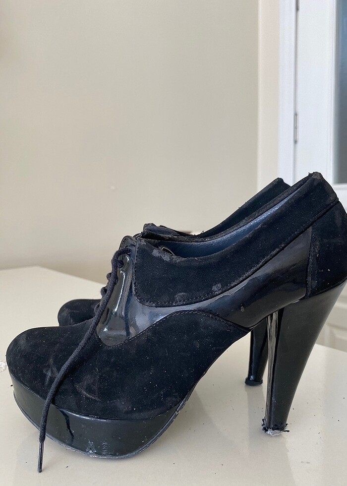 Topuklu ayakkabı - Görsel 4