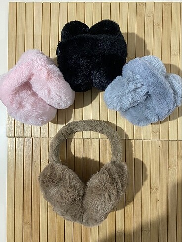 Peluş kulaklık