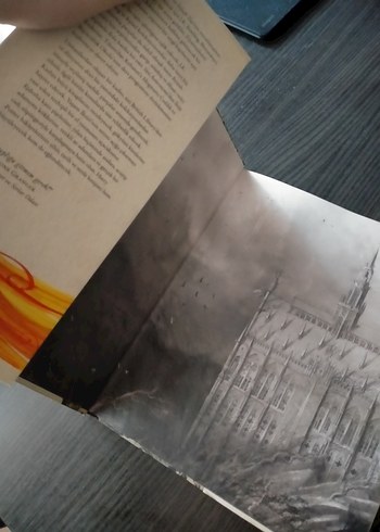 Harry Potter Sihir Tarihi Sanat Kitabı