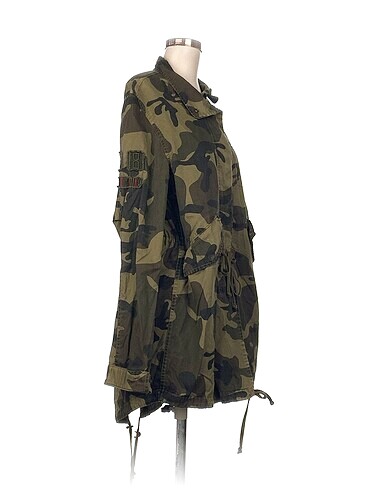 Bershka Bershka Trenchcoat %70 İndirimli.