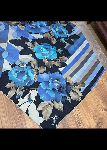 Silk & Cashmere ürünü