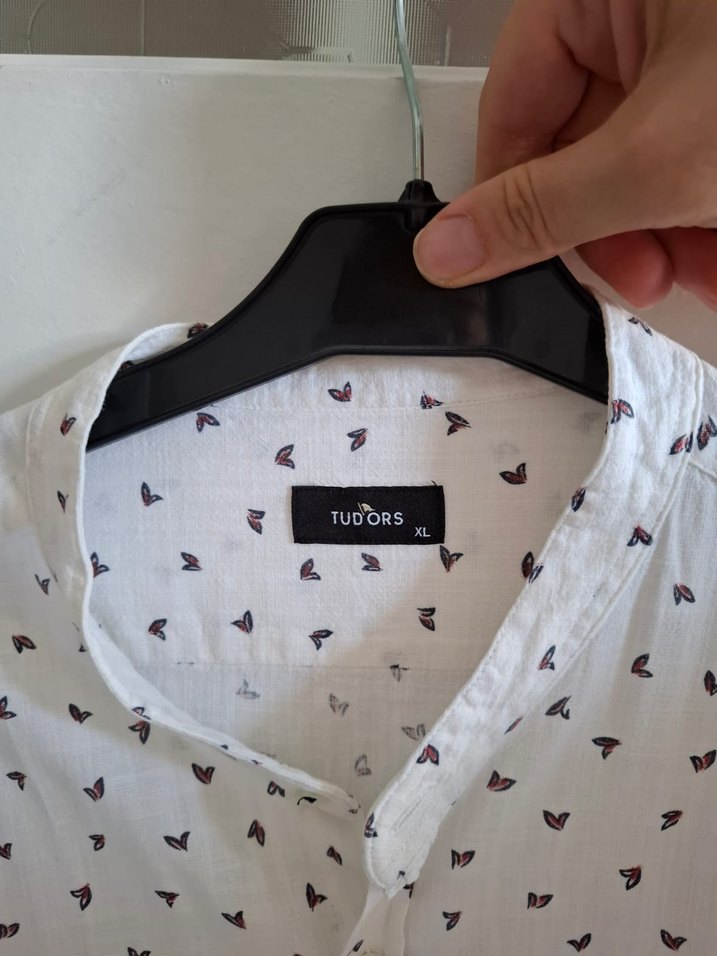 Kalp Desenli Beyaz Gömlek - Görsel 3