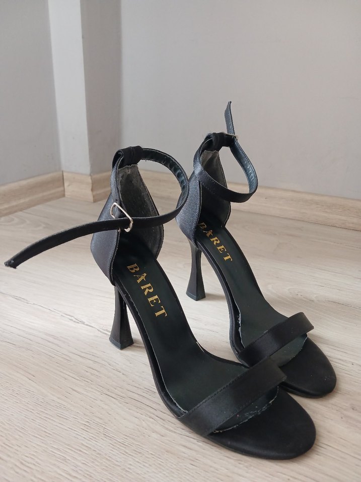 Siyah Minimalist Topuklu Kadın Ayakkabı - Görsel 2