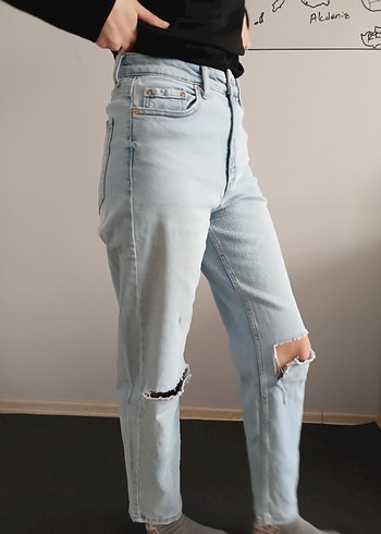 Yırtık Detaylı Midi Boy Bol Kesim Kot Pantolon - Görsel 2