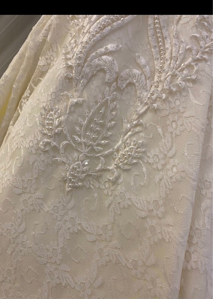 Boncuk işlemeli vintage uzun kuyruklu gelinlik - Görsel 5