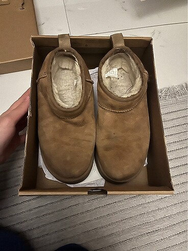 Ugg bot