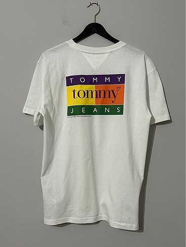 l Beden Tommy Hilfiger erkek tshirt L beden