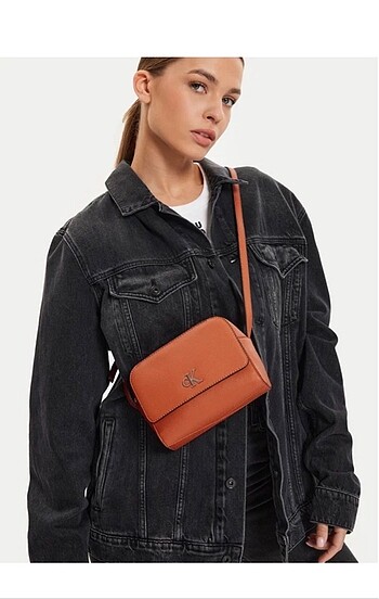 Calvin Klein kadın mini çanta 19x14cm
