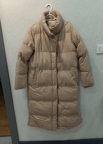 Bej Uzun Kadın Kışlık Düğmeli Mont - Görsel 2