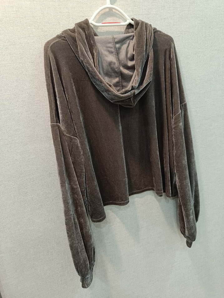 Gri Kapüşonlu Kadın Sweatshirt - Görsel 4