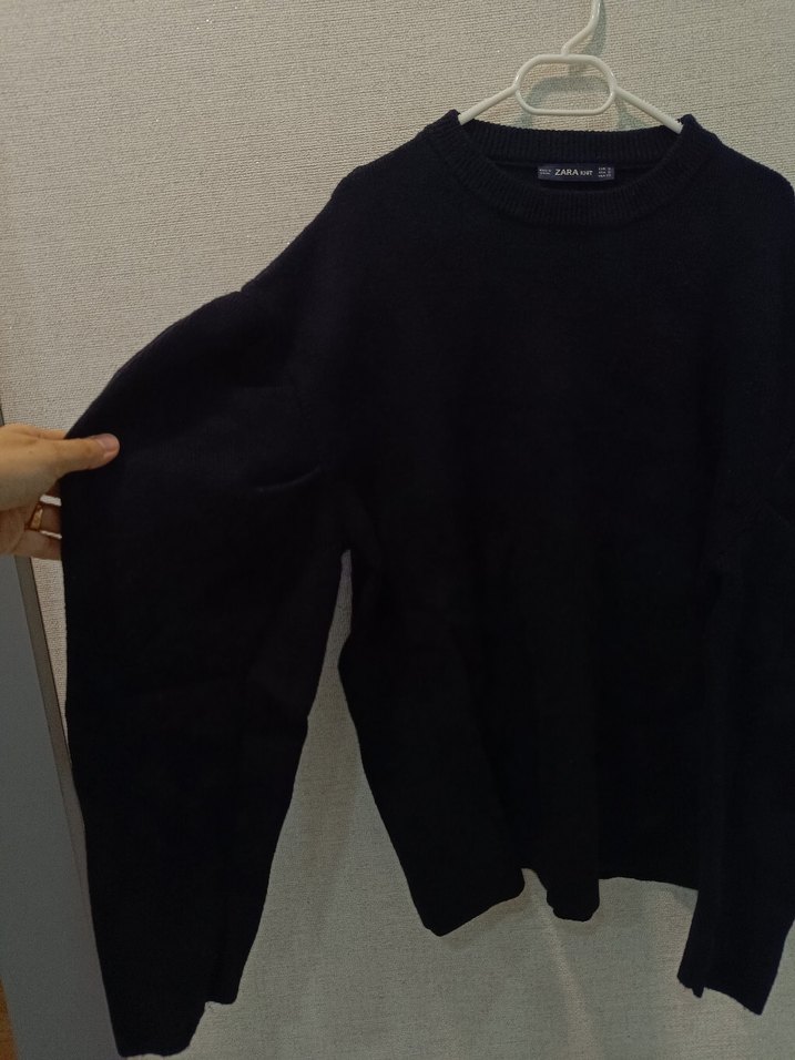 Siyah Örgü Yün Kadın Kazak - Görsel 3