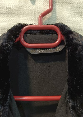 Zara Siyah Düğmeli Uzun Kollu Kadın Gömlek