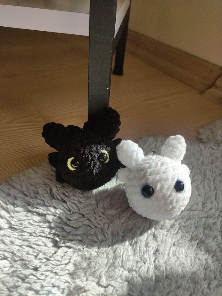 ejderhanı nasıl eğitirsin çift anahtarlık amigurumi örgü - Görsel 3