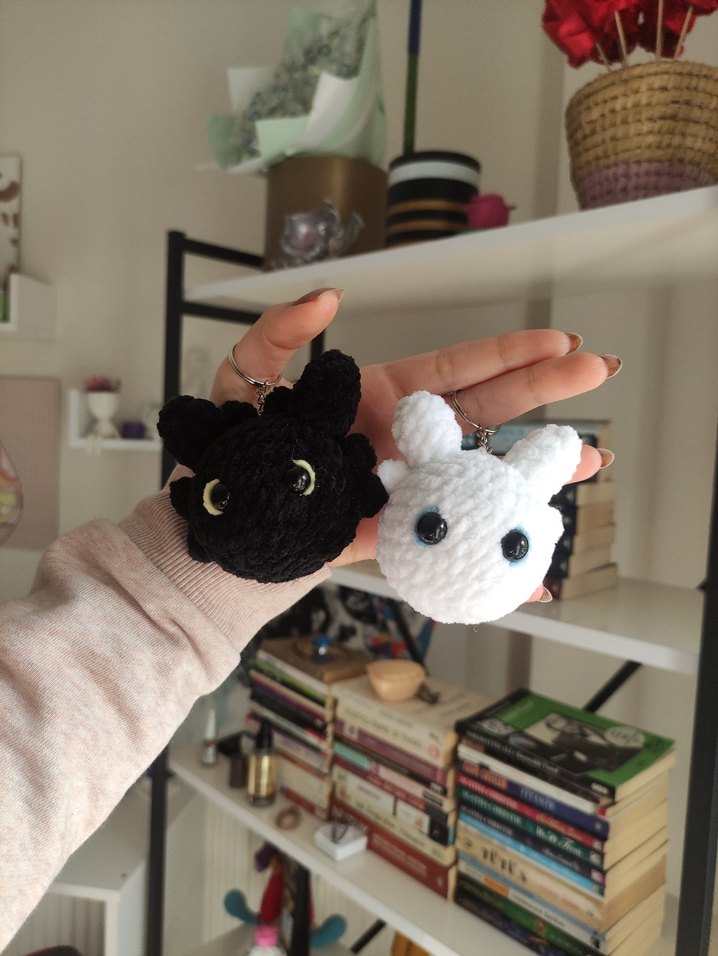 ejderhanı nasıl eğitirsin çift anahtarlık amigurumi örgü - Görsel 4