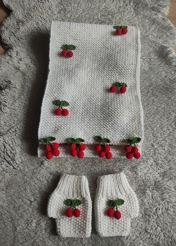 Çocuk Kirazlı Atkı ve Eldiven - Görsel 3