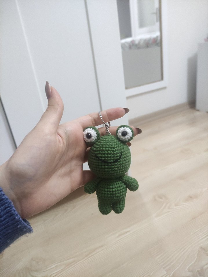 Örgü Yeşil Kurbağa Anahtarlık - Görsel 2