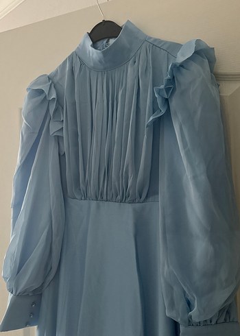 40 Beden Mavi Uzun Drapeli Drape Detaylı Abiye Elbise