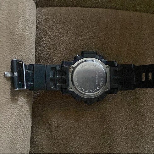 Casio S shock saat
