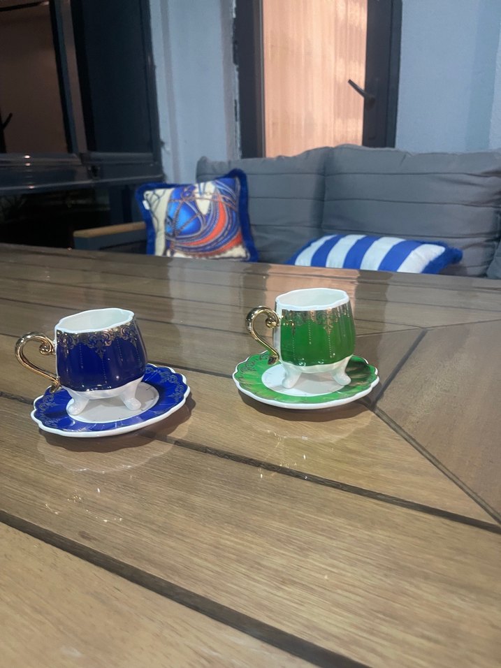 koyu  Mavi  yeşil Porselen Kahve Fincanı ve Tabağı 4 parça - Görsel 2