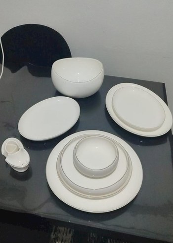 12 kişilk beyaz golt Yemek Takımı yer sıkıntıdında satılıktır - Görsel 4