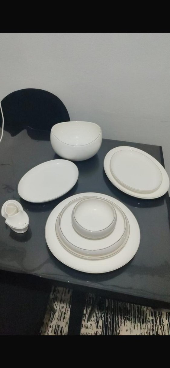 12 kişilk beyaz golt Yemek Takımı yer sıkıntıdında satılıktır - Görsel 4