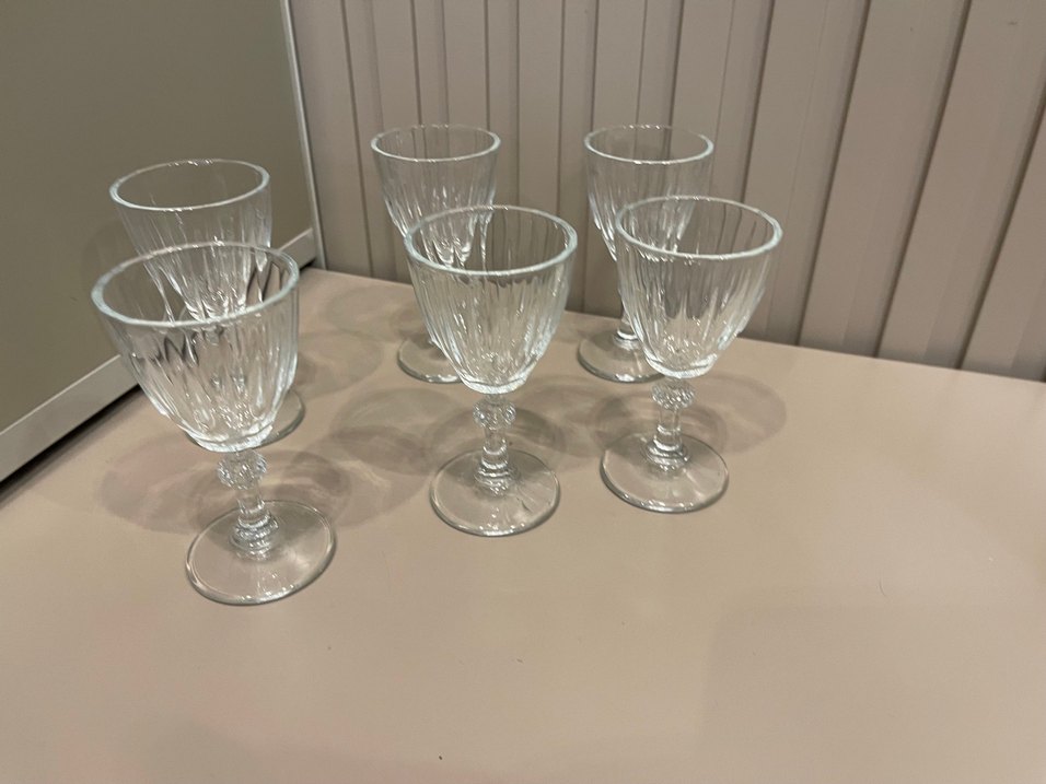 Beyaz Renkli Kadeh Seti - Görsel 4