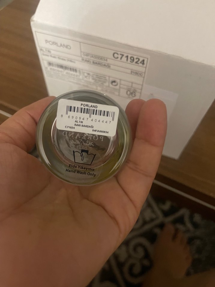 6 adet Altın Kenarlı İnce Cam Bardak hiç kullanılmamış - Görsel 4