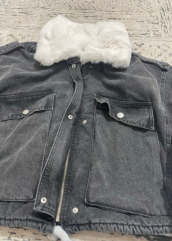 Gri Kürklü Kadın Denim Ceket - Görsel 4