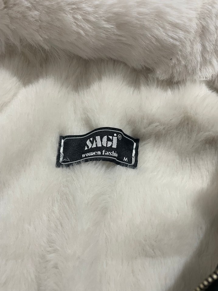 Gri Kürklü Kadın Denim Ceket - Görsel 3