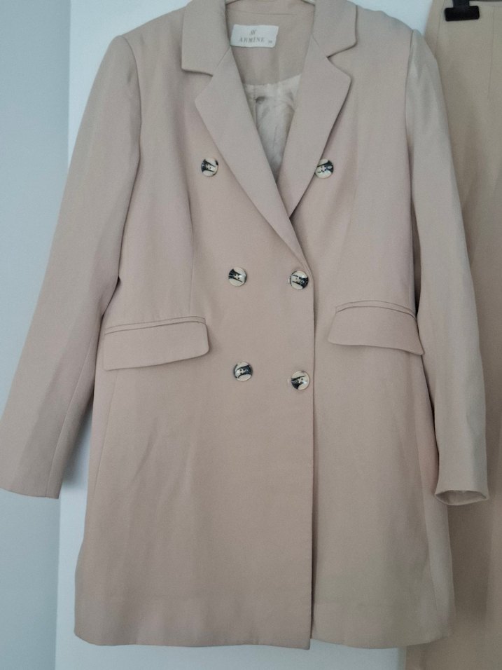 Bej Çift Düğmeli Uzun Kadın Blazer - Görsel 2