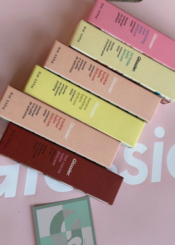 Glossier Cookie Butter Dudak Parlatıcısı 15 ml - Görsel 5