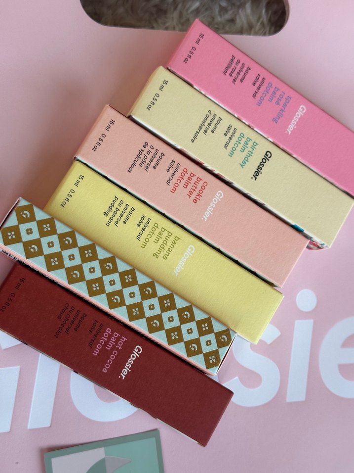 Glossier Cookie Butter Dudak Parlatıcısı 15 ml - Görsel 4