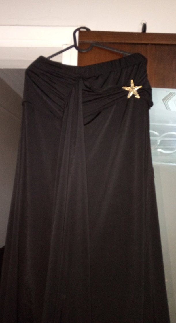 Drapeli Uzun Siyah Gotik Etek - Görsel 4